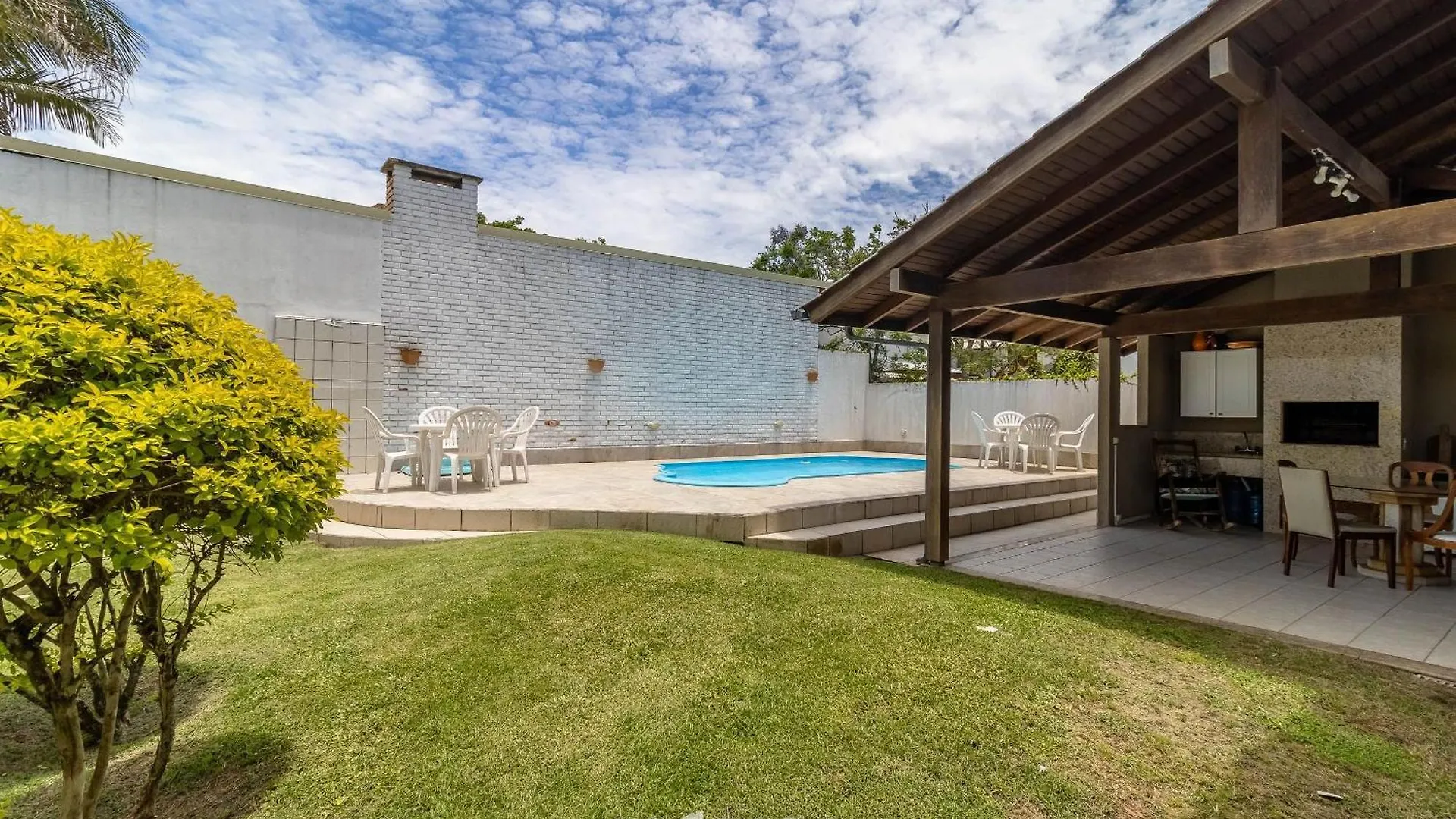 Casa De Ferias Com Piscina E Churrasqueira Rom591 Villa Florianopolis